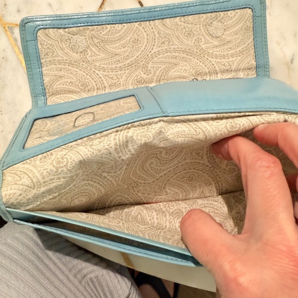 HOBO Light Blue Leather Wallet - Picture 9 of 13